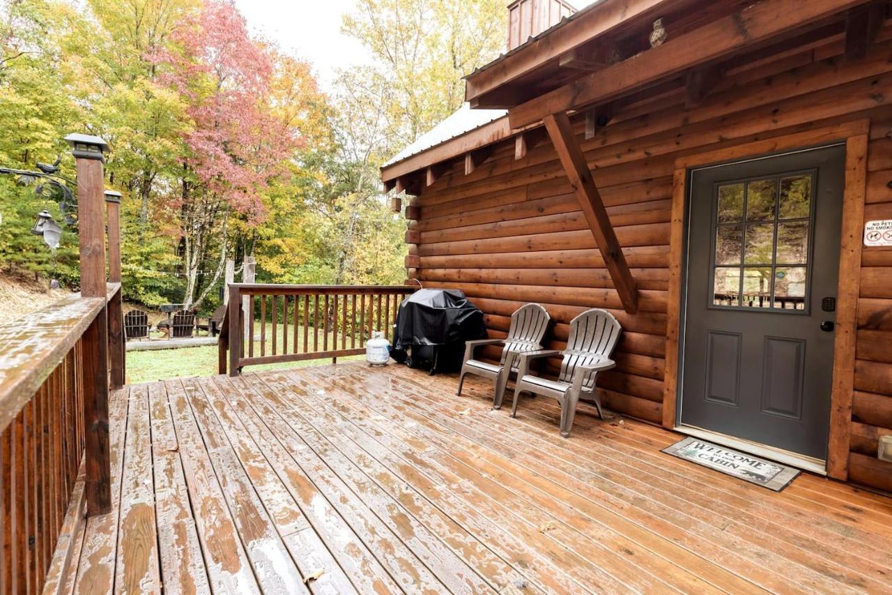 Smoky Mtn Hideaway - Cabin W/ Hot Tub & Pool Table Βίλα Sevierville Εξωτερικό φωτογραφία